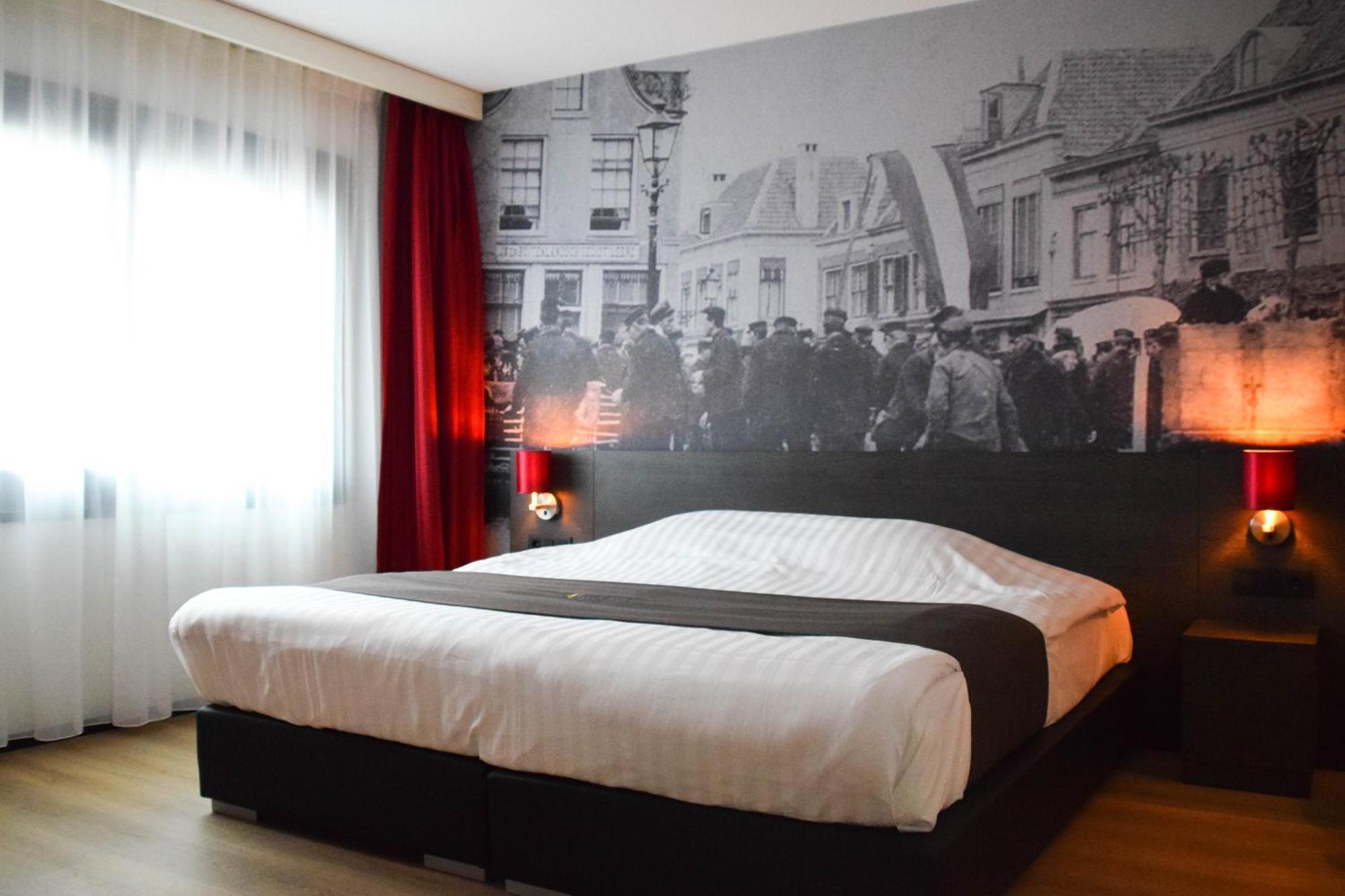 Bastion Hotel アーメルスフォールト エクステリア 写真